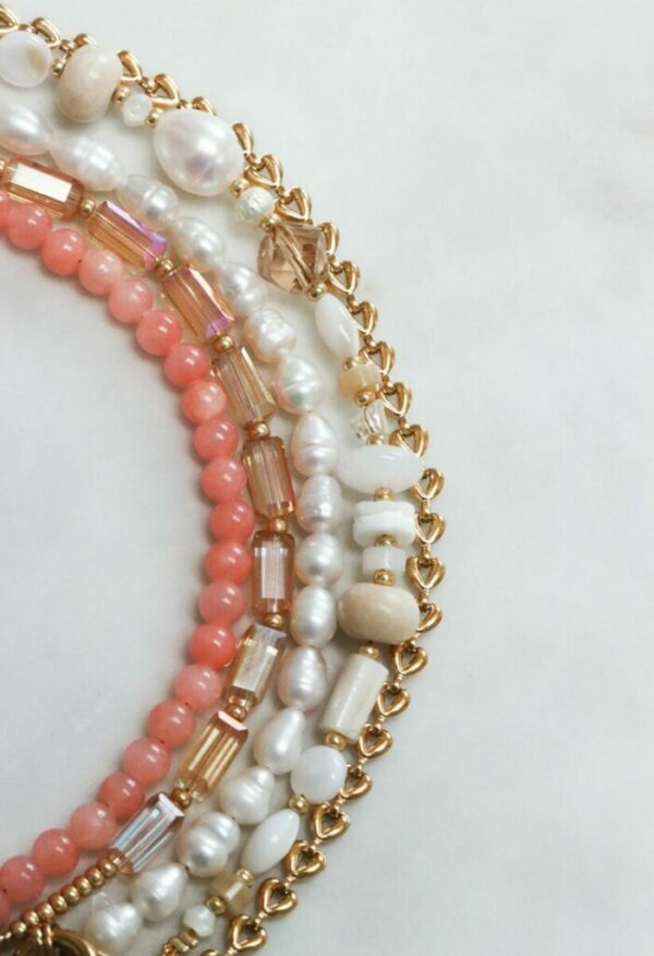 Pastel pink beads bracelet gold